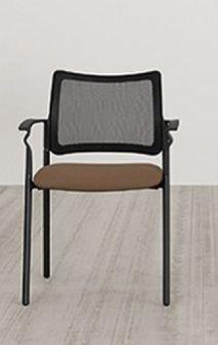 MAIA - Poltroncina attesa con schienale in rete e seduta imbottita in gomma ignifuga. Base a 4 gambe verniciate e coppia di braccioli in plastica
