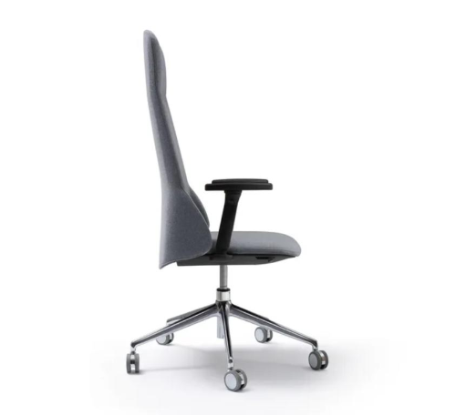 DEEP EXECUTIVE - Poltrona direzionale alta, CON BRACCIOLI 3D, base Leggera in alluminio LUCIDO, meccanismo ergonomico Activeplus (tutte le parti meccaniche son nascoste al suo interno), supporto lombare regolabile.