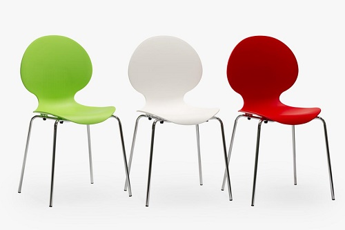 BUNNY JUNIOR - SEDUTA IN 3 ALTEZZE: H.30-34-38 Sedia 4 gambe impilabile, struttura in acciaio Ø16 cromata. Scocca in polipropilene IGNIFUGO Autoestinguente, IN 5 COLORI: bianco, blu, nero, rosso e verde. IMBALLO 10 PEZZI L.35.5 P.35.5